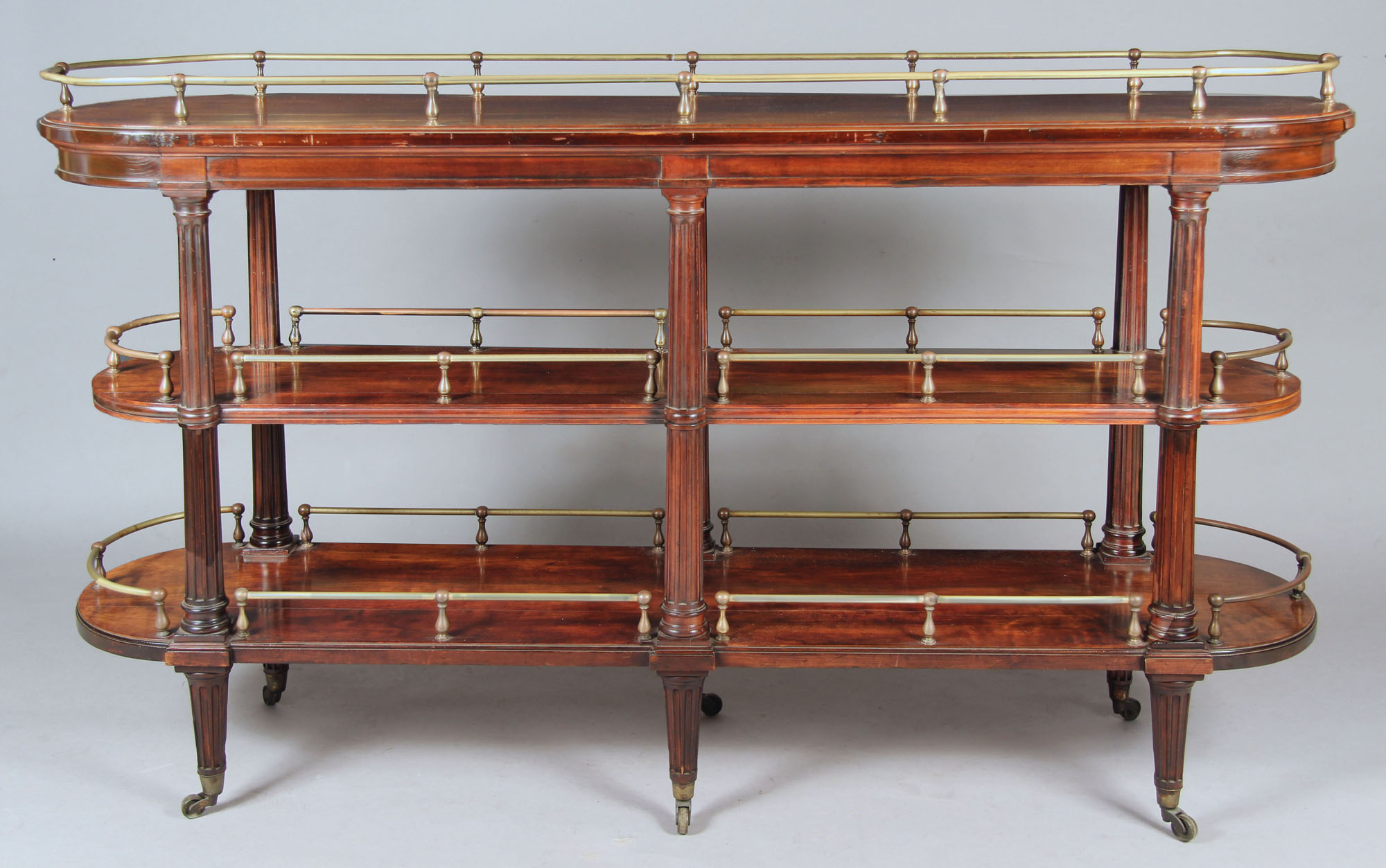  MUEBLE BUFFET INGLES ESTILO GUILLERMO IV.