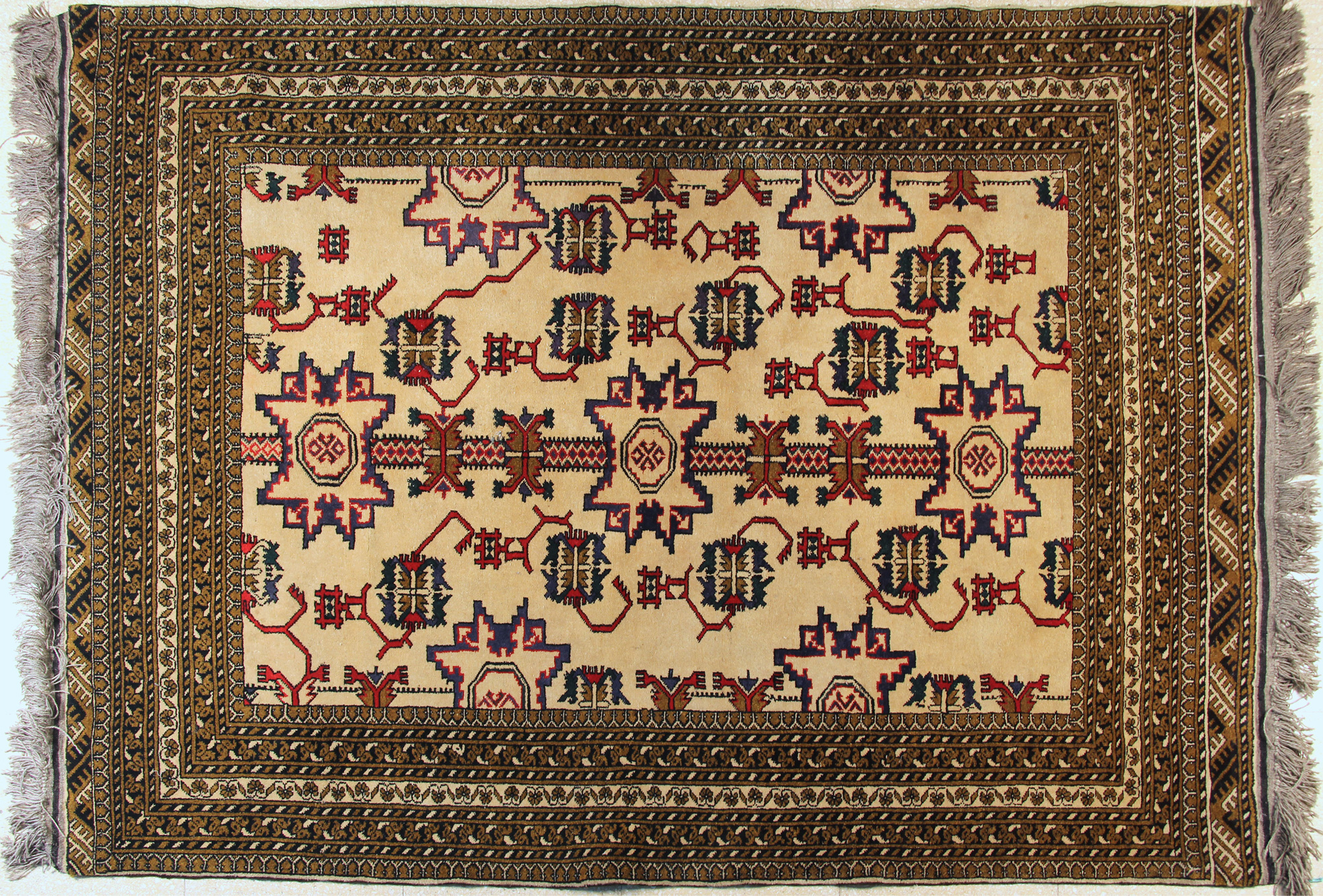 ALFOMBRA PERSA SENEH DE LANA TEJIDA A MANO. ALFOMBRA PERSA SENEH DE LANA TEJIDA A MANO.