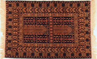 Lote 282: ALFOMBRA HASCHLOU DE ORACION EN LANA TEJIDA A MANO.  ALFOMBRA HASCHLOU DE ORACION EN LANA TEJIDA A MANO. 