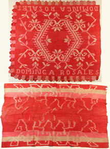Lote 292: DOS SOBRECAMAS DE LANA CRIOLLA IKAT MEDIADOS DEL SIGLO XX.  DOS SOBRECAMAS DE LANA CRIOLLA IKAT MEDIADOS DEL SIGLO XX. 