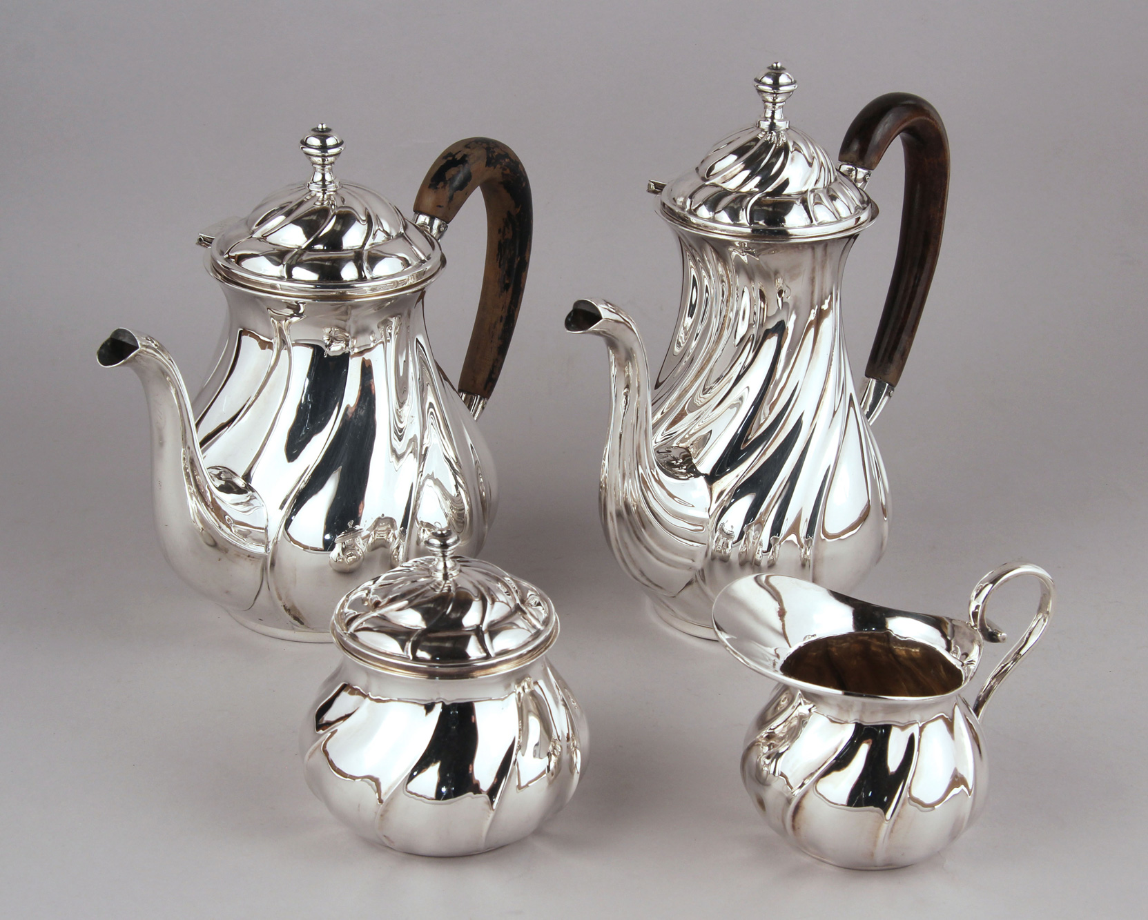 JUEGO DE PLATA NACIONAL 925 SELLADA PARA TE Y CAFE. JUEGO DE PLATA NACIONAL 925 SELLADA PARA TE Y CAFE.