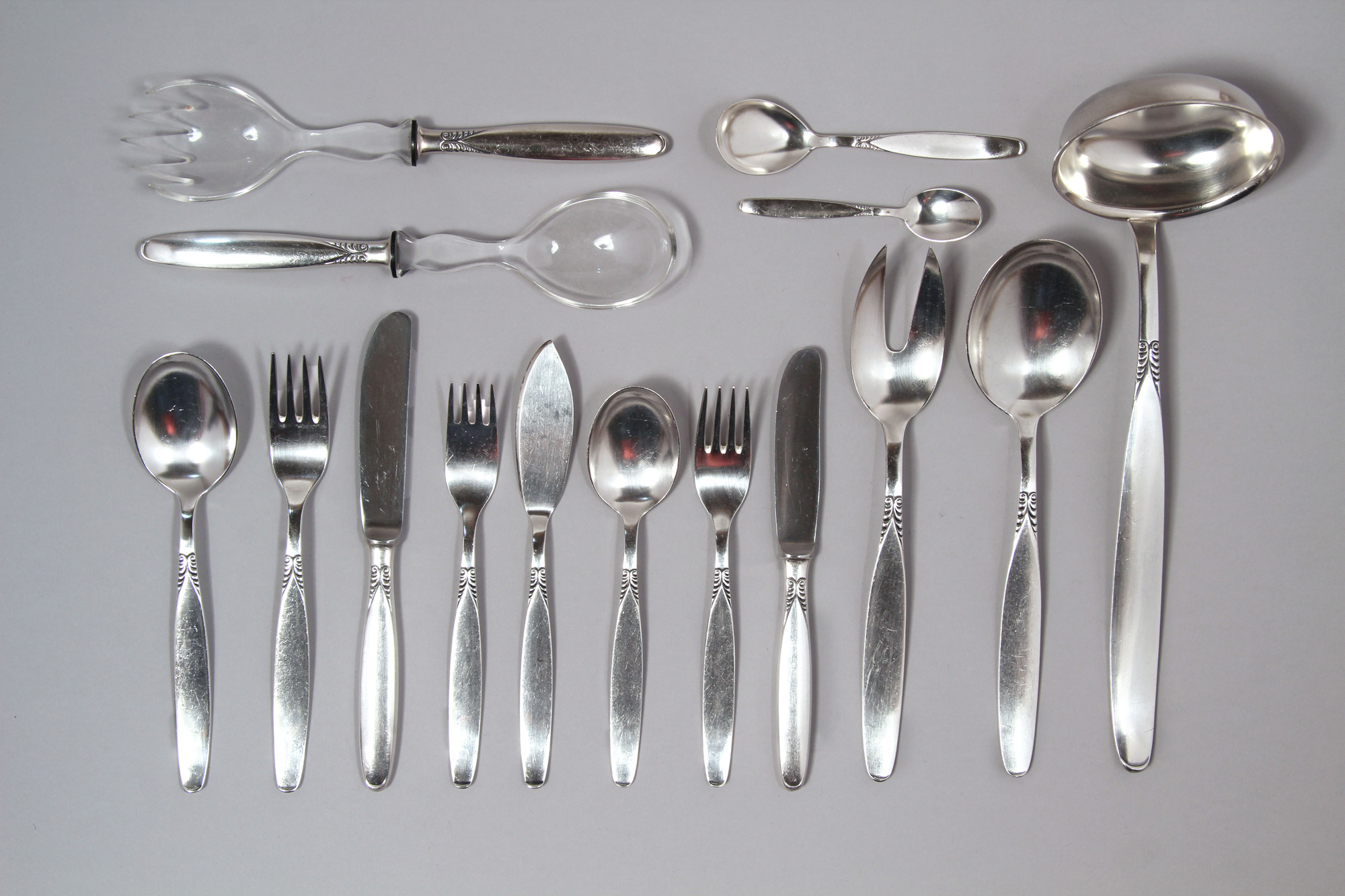 JUEGO DE CUBIERTOS ALEMAN DISEÑO ART NOUVEAU. JUEGO DE CUBIERTOS ALEMAN DISEÑO ART NOUVEAU.