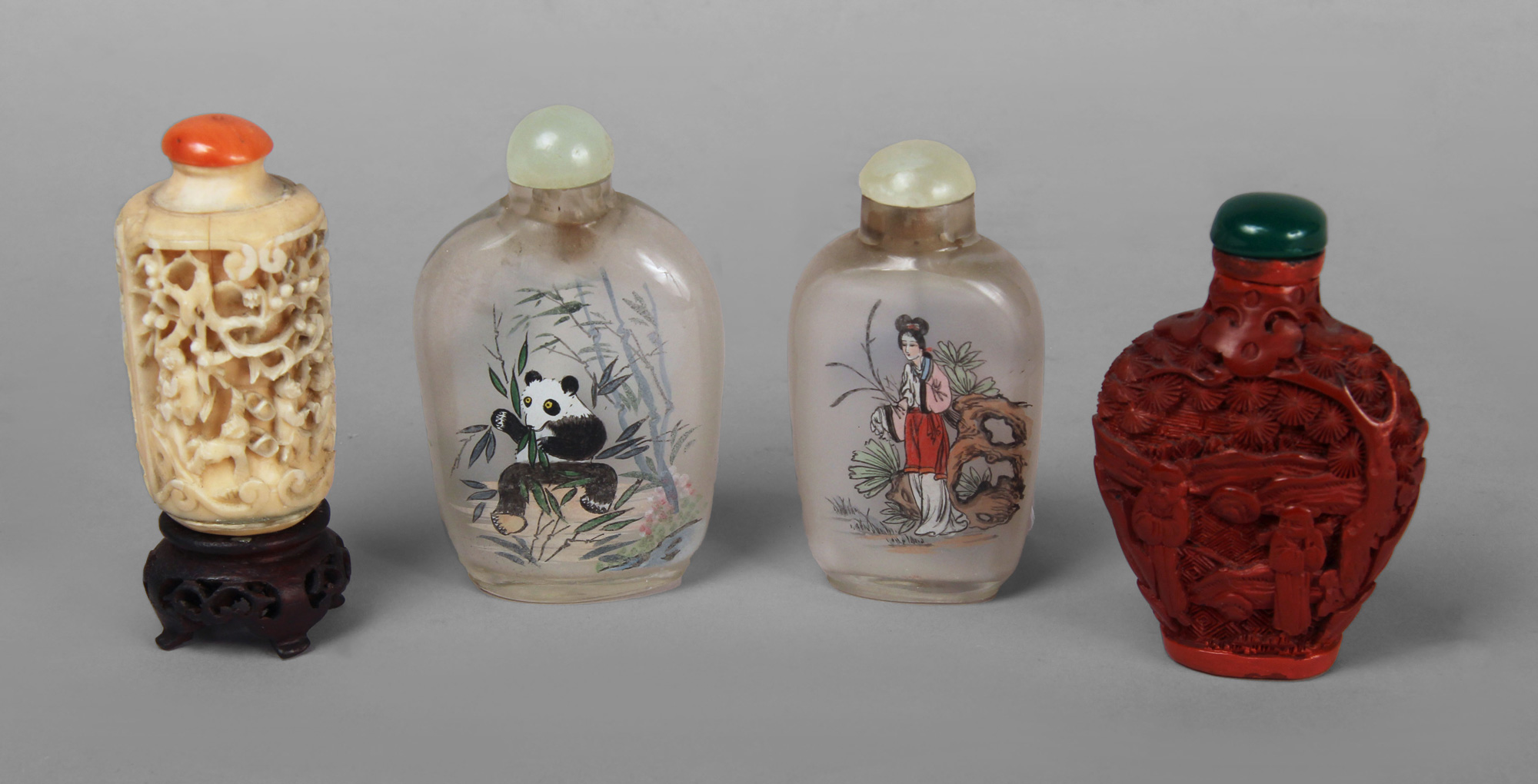 CUATRO SNUFF BOTTLES CHINOS DIFERENTES. CUATRO SNUFF BOTTLES CHINOS DIFERENTES.