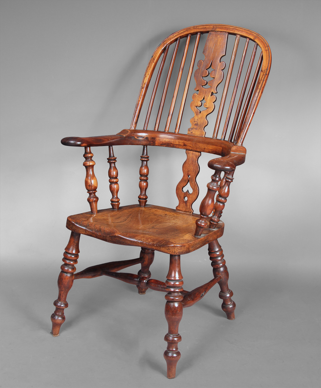 ANTIGUO SILLON INGLES WINDSOR DE EPOCA VICTORIANA. ANTIGUO SILLON INGLES WINDSOR DE EPOCA VICTORIANA.