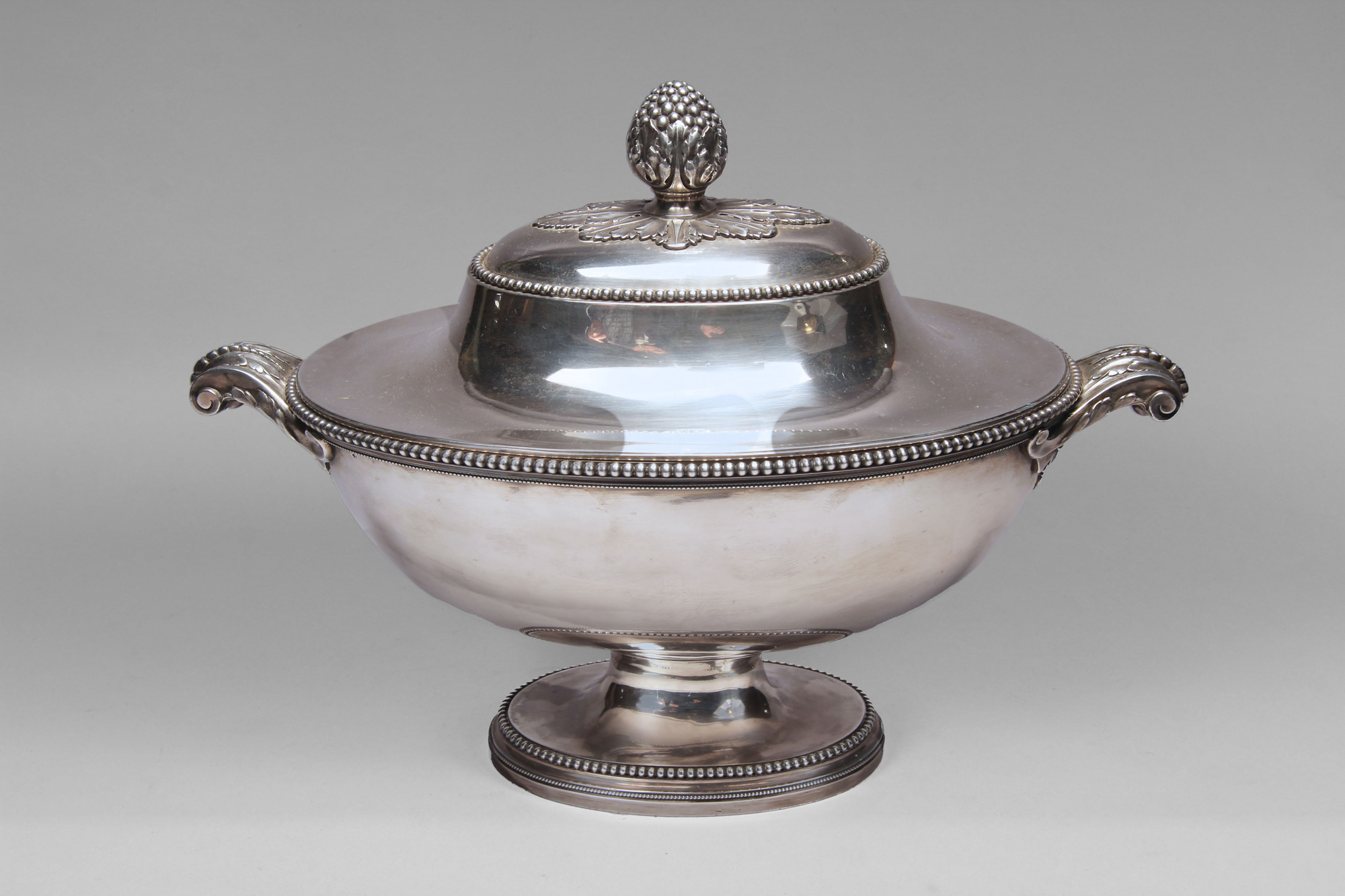 SOPERA FRANCESA CON TAPA DE LA CASA PUIFORCAT SOPERA FRANCESA CON TAPA DE LA CASA PUIFORCAT