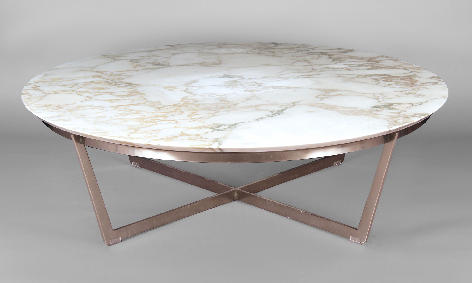 MESA BAJA CIRCULAR ITALIANA DE DISEÑO MODERNO. MESA BAJA CIRCULAR ITALIANA DE DISEÑO MODERNO.