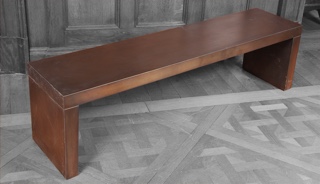 Lote 279: MESA BAJA RECTANGULAR DISEÑO DE EUGENIO AGUIRRE.  MESA BAJA RECTANGULAR DISEÑO DE EUGENIO AGUIRRE. 