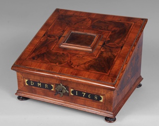 Lote 496: ANTIGUA ESCRIBANIA INGLESA DEL SIGLO XIX. ANTIGUA ESCRIBANIA INGLESA DEL SIGLO XIX.