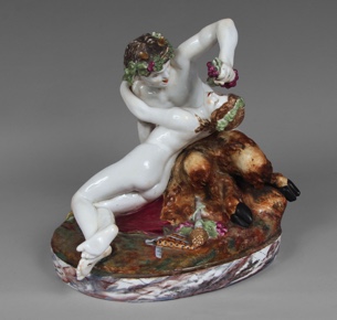 Lote 460: GRUPO DE PORCELANA EUROPEA ESMALTADA.  GRUPO DE PORCELANA EUROPEA ESMALTADA. 