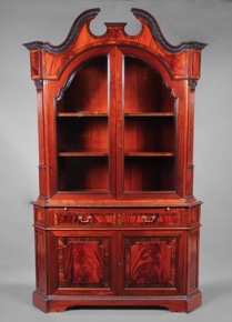 Lote 176: BIBLIOTECA ESTILO INGLES FORMADA POR DOS CUERPOS.  BIBLIOTECA ESTILO INGLES FORMADA POR DOS CUERPOS. 