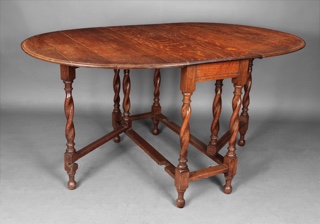 Lote 219: ANTIGUA MESA GATE LEG INGLESA DE FORMA OVAL.  ANTIGUA MESA GATE LEG INGLESA DE FORMA OVAL. 