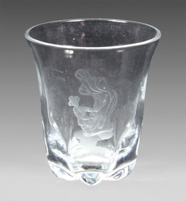 Lote 591: VASO SUECO DE VIDRIO ARTISTICO ORREFORS.  VASO SUECO DE VIDRIO ARTISTICO ORREFORS. 