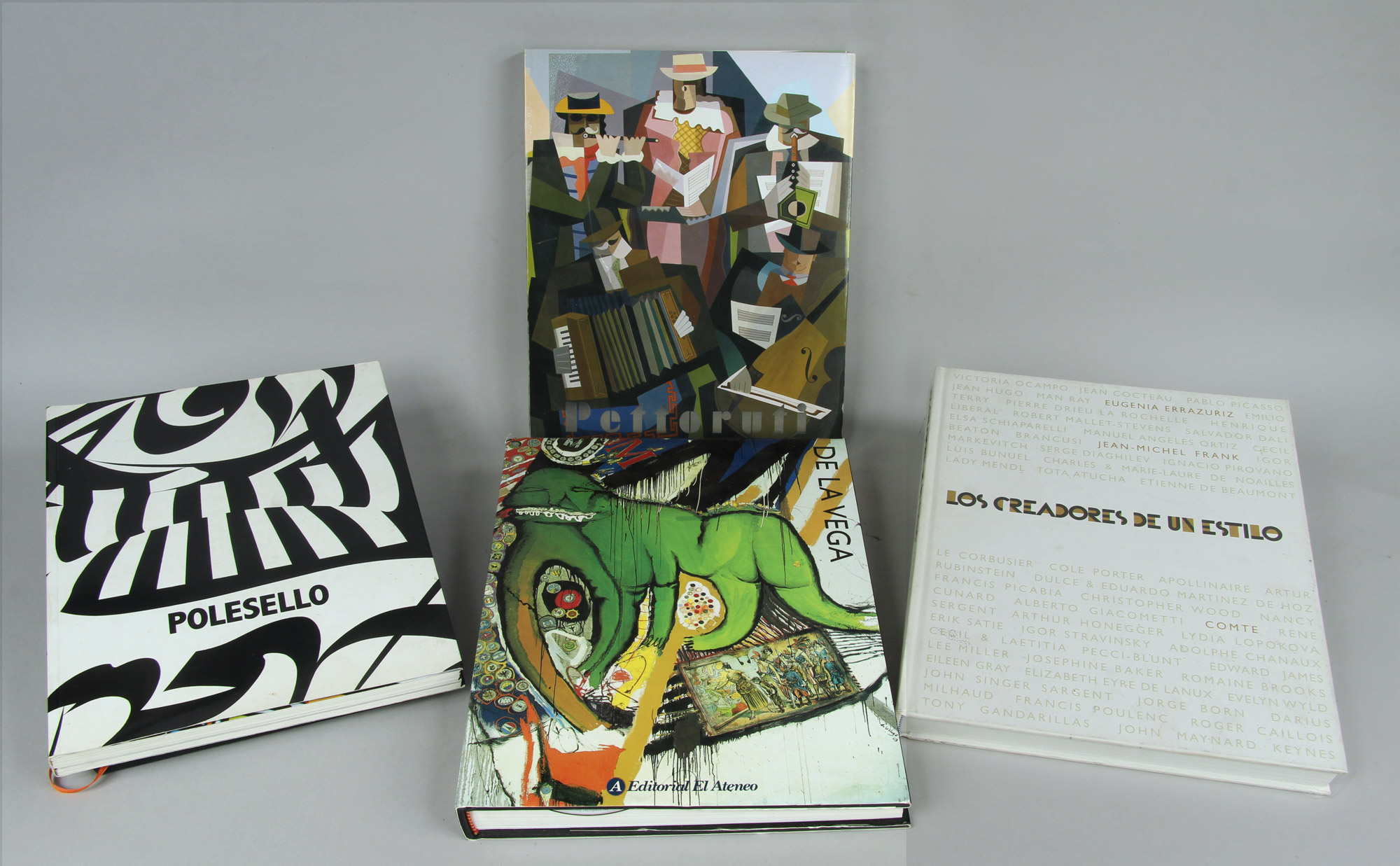  CINCO LIBROS VARIOS SOBRE ARTE. 