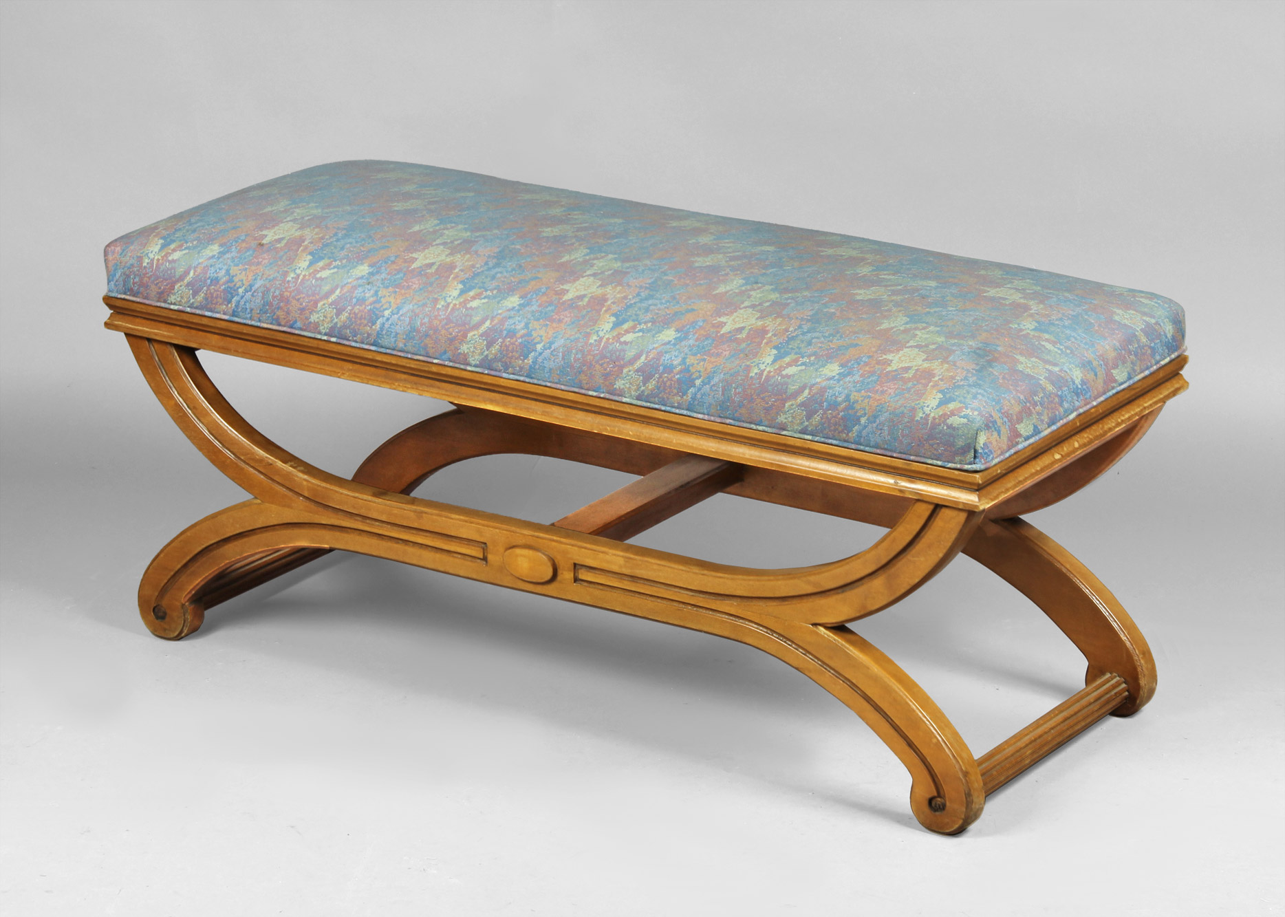  BANQUETA RECTANGULAR DE ESTILO FRANCES. 