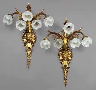Lote 502: PAR DE GRANDES APPLIQUES FRANCESES DE BRONCE DORADO.  PAR DE GRANDES APPLIQUES FRANCESES DE BRONCE DORADO. 