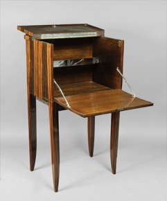 Lote 209: MUEBLE BAR DE ESTILO ART DECO.  MUEBLE BAR DE ESTILO ART DECO. 