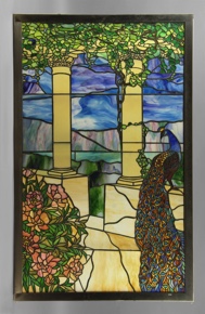 Lote 470: VITREAUX ARTISTICO DE FORMA VERTICAL.  VITREAUX ARTISTICO DE FORMA VERTICAL. 