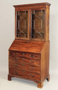 Lote 184: ANTIGUO BUREAU BOOKCASE INGLES GEORGE III. ANTIGUO BUREAU BOOKCASE INGLES GEORGE III.