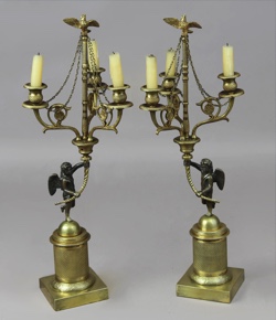 Lote 437: PAR DE CANDELABROS FRANCESES IMPERIO.  PAR DE CANDELABROS FRANCESES IMPERIO. 