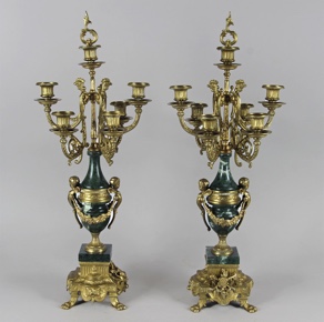 Lote 430: PAR DE CANDELABROS ITALIANOS DE MARMOL Y BRONCE.  PAR DE CANDELABROS ITALIANOS DE MARMOL Y BRONCE. 