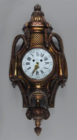 Lote 426: RELOJ CARTEL FRANCES DE BRONCE ESTILO LUIS XVI. RELOJ CARTEL FRANCES DE BRONCE ESTILO LUIS XVI.