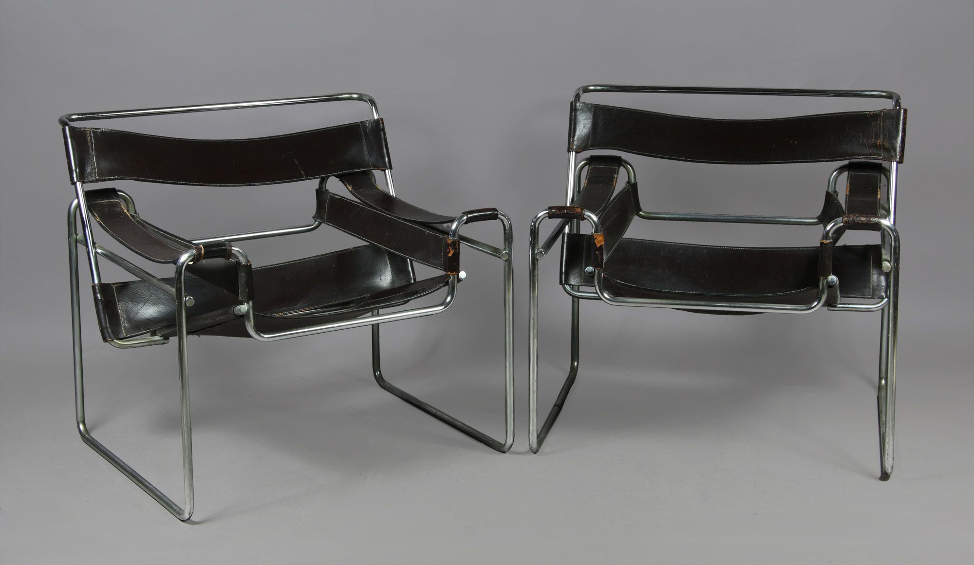  PAR DE SILLONES WASSILY MODELO DE MARCEL BREUER. 