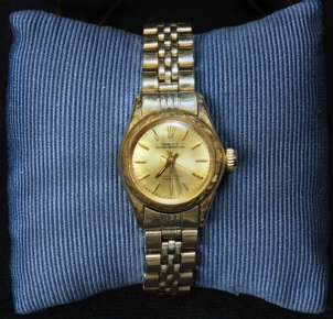 Lote 481: RELOJ PULSERA DE ORO MARCA ROLEX PARA DAMA. RELOJ PULSERA DE ORO MARCA ROLEX PARA DAMA.