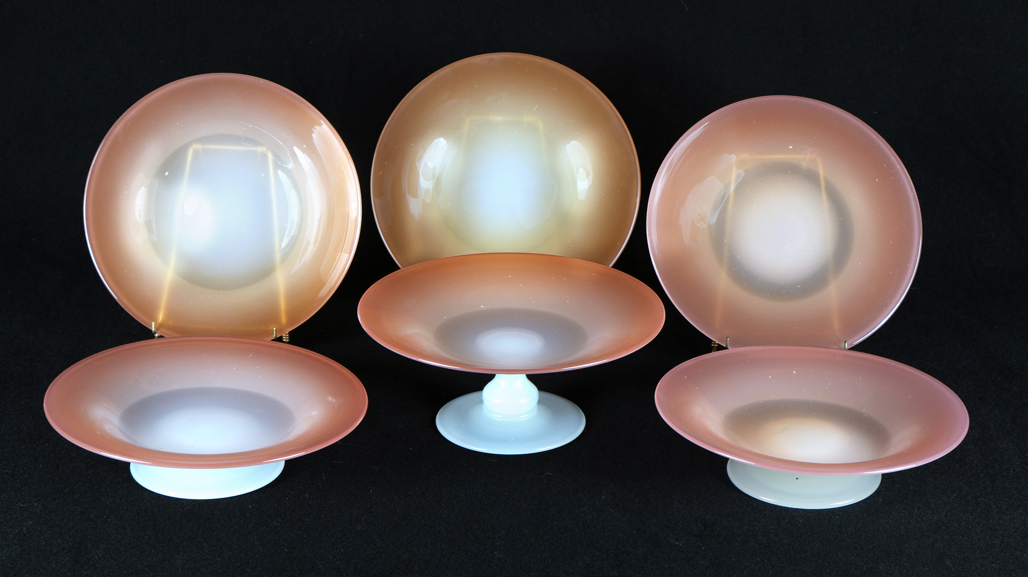 CONJUNTO DE VIDRIO ARTISTICO DE MURANO PARA MESA. CONJUNTO DE VIDRIO ARTISTICO DE MURANO PARA MESA.