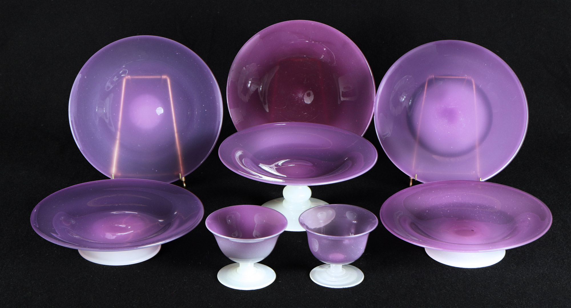  CONJUNTO DE VIDRIO ARTISTICO DE MURANO PARA MESA.