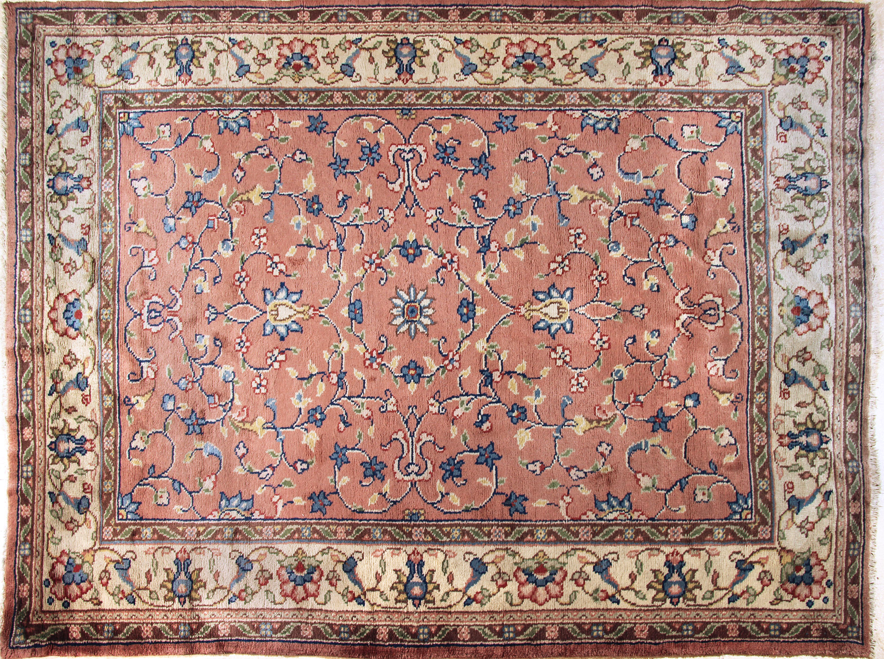  GRAN ALFOMBRA DE LANA TEJIDA A MANO. 