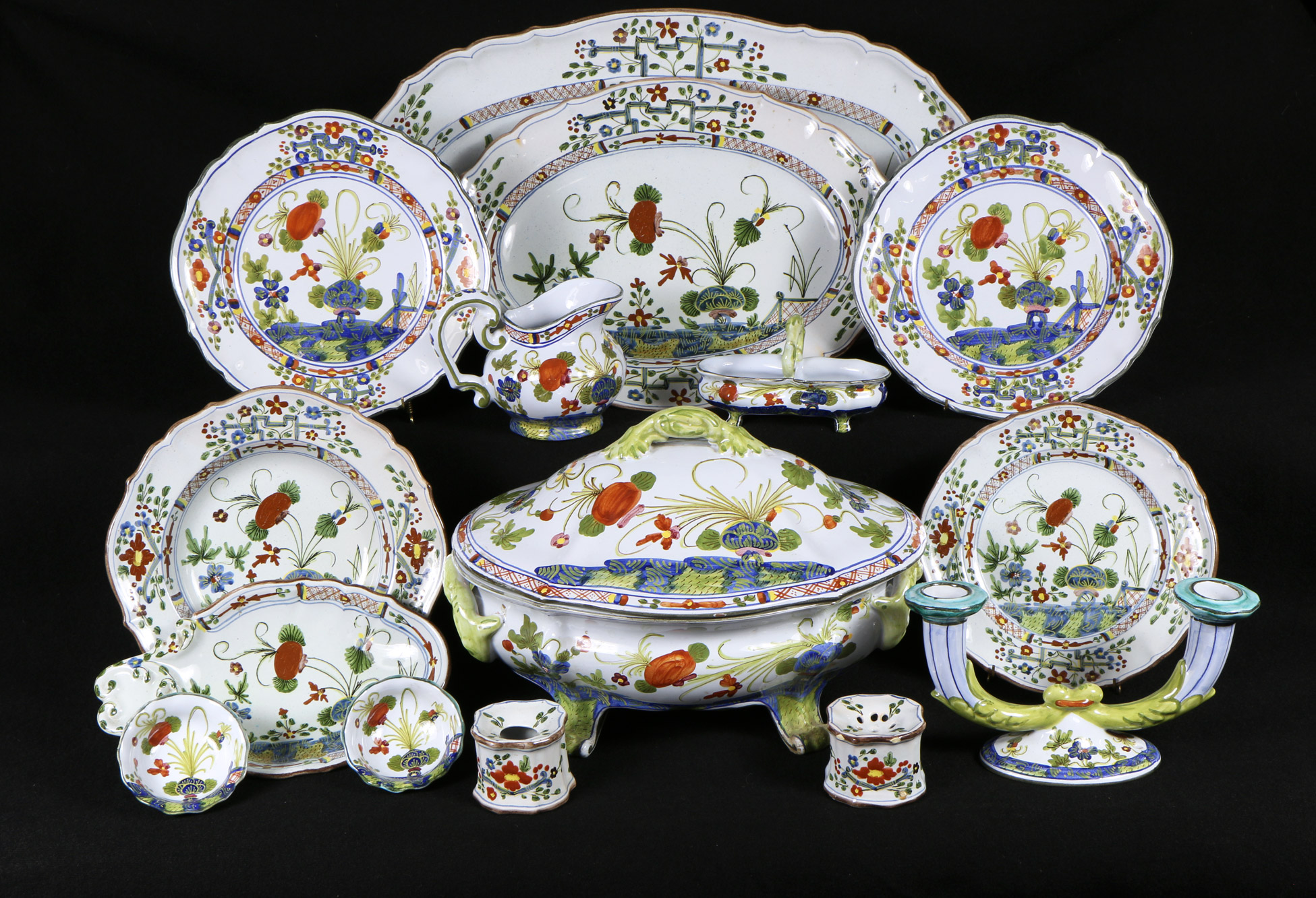  JUEGO DE CERAMICA ITALIANA CALF FAENZA PARA MESA. 