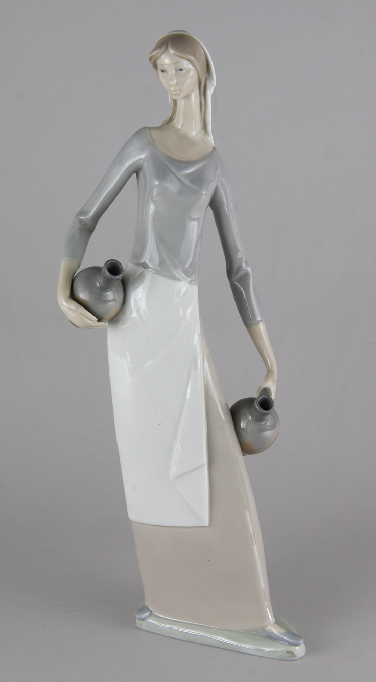 FIGURA DE PORCELANA ESPAÑOLA NAO DE LLADRO. FIGURA DE PORCELANA ESPAÑOLA NAO DE LLADRO.