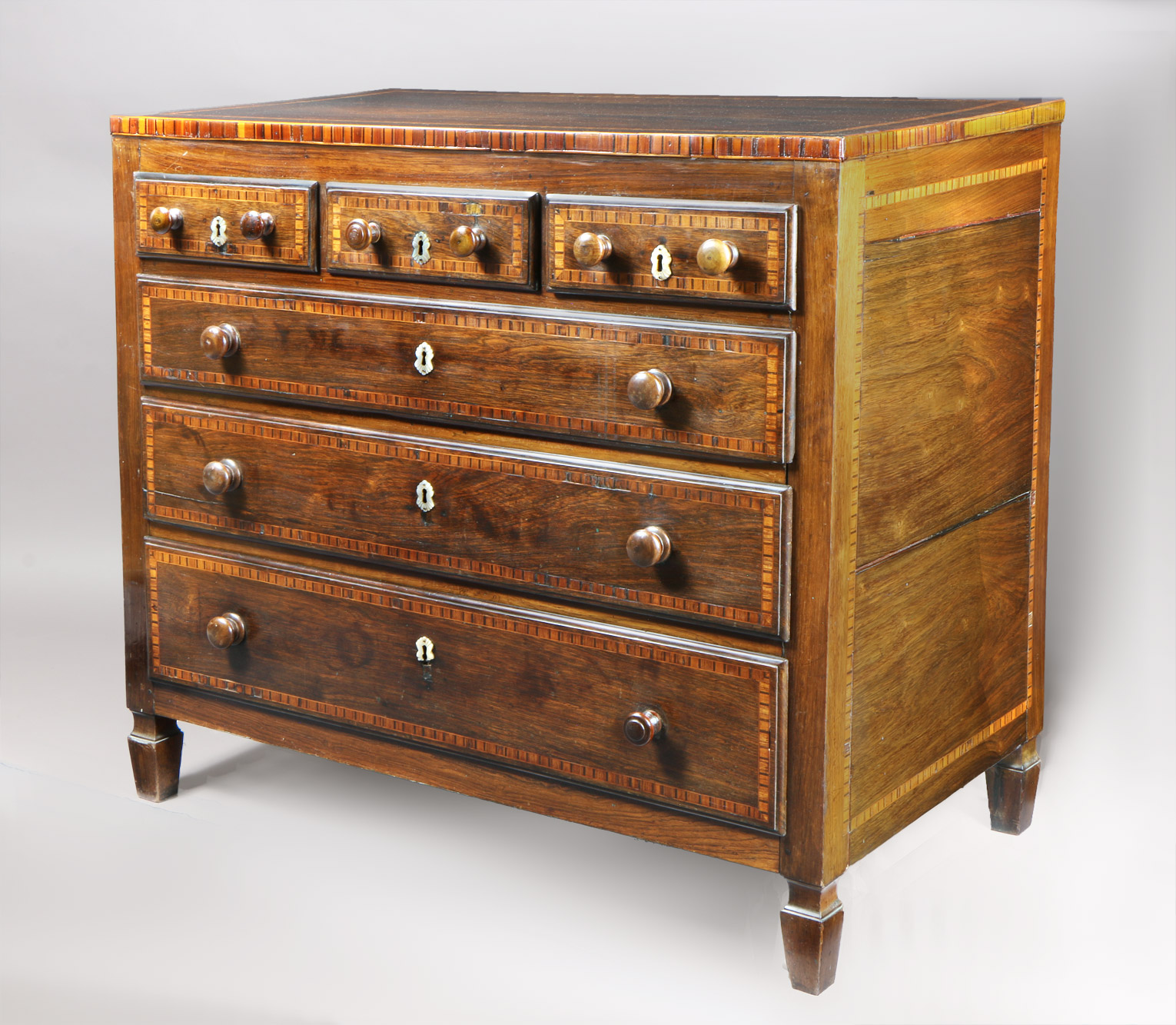  ANTIGUA COMODA PORTUGUESA DEL SIGLO XIX.