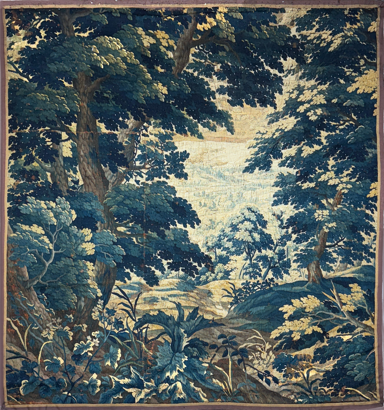 FRAGMENTO DE ANTIGUA TAPICERIA FRANCESA VERDURE. FRAGMENTO DE ANTIGUA TAPICERIA FRANCESA VERDURE.