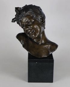 Lote 575: 'CABEZA DE JOVEN CON AROS' 'CABEZA DE JOVEN CON AROS'