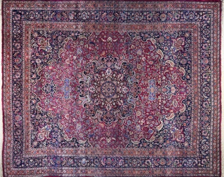 Lote 374: IMPORTANTE ALFOMBRA PERSA TABRIS DE LANA TEJIDA A MANO.  IMPORTANTE ALFOMBRA PERSA TABRIS DE LANA TEJIDA A MANO. 