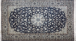 Lote 388: ALFOMBRA PERSA KESHAN DE LANA TEJIDA A MANO.  ALFOMBRA PERSA KESHAN DE LANA TEJIDA A MANO. 