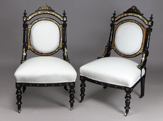 Lote 255: PAR DE ANTIGUAS SILLAS INGLESAS VICTORIANAS. PAR DE ANTIGUAS SILLAS INGLESAS VICTORIANAS.