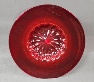 Lote 640: GRAN PLATO CIRCULAR ITALIANO DE VIDRIO ARTISTICO DE MURANO. GRAN PLATO CIRCULAR ITALIANO DE VIDRIO ARTISTICO DE MURANO.