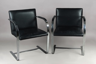 Lote 273: PAR DE SILLONES DE DISEÑO MODELO BERNO.  PAR DE SILLONES DE DISEÑO MODELO BERNO. 