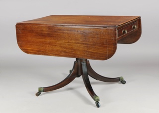 Lote 264: ANTIGUA 'DROP LEAF TABLE' INGLESA GUILLERMO IV.  ANTIGUA 'DROP LEAF TABLE' INGLESA GUILLERMO IV. 