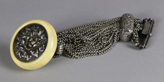 Lote 657: ANTIGUO BROCHE JAPONES DEL SIGLO XIX.  ANTIGUO BROCHE JAPONES DEL SIGLO XIX. 