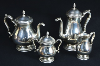 Lote 454: JUEGO DE PLATA STERLING PARA TE Y CAFE. JUEGO DE PLATA STERLING PARA TE Y CAFE.