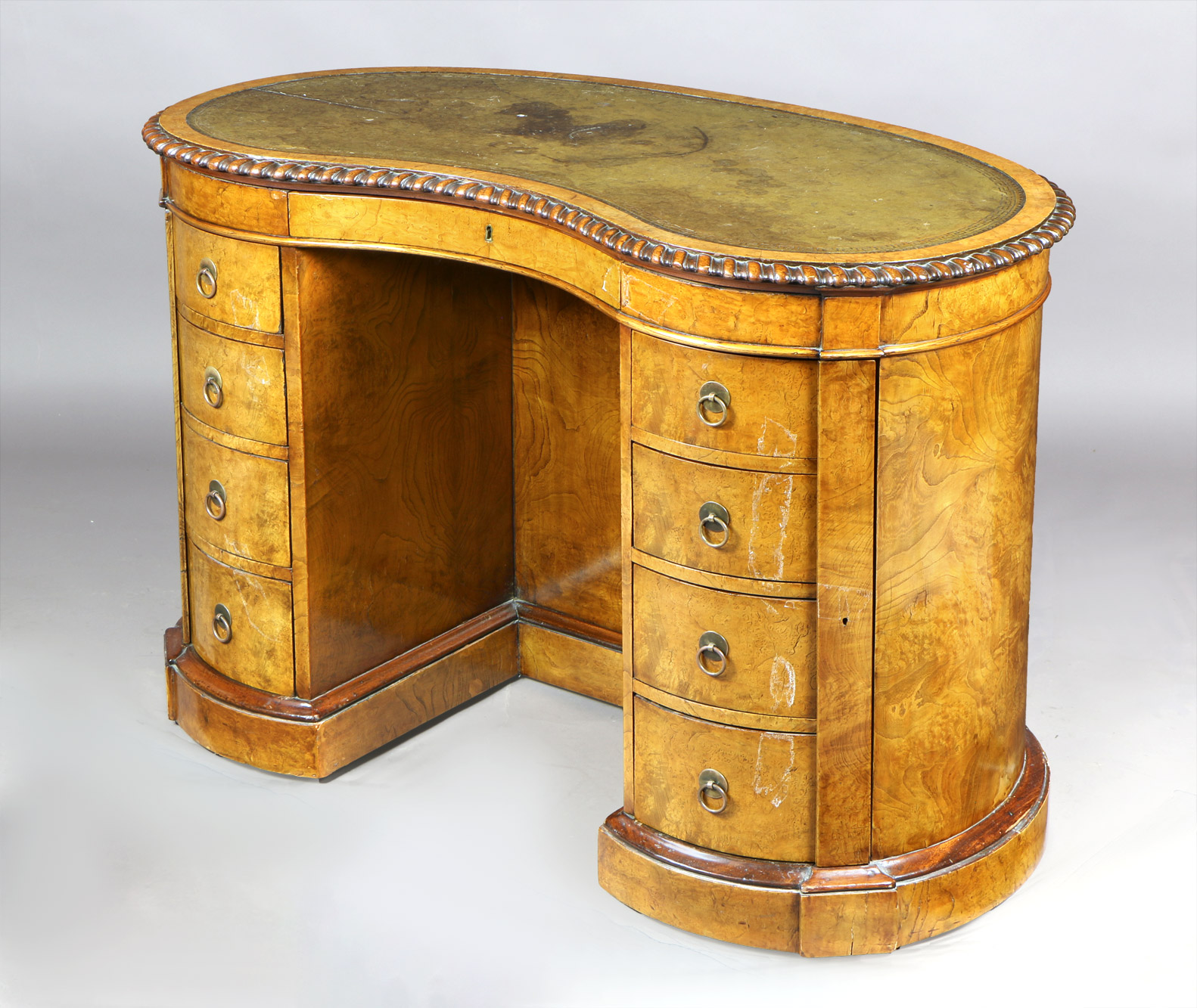 ANTIGUO ESCRITORIO INGLES DEL SIGLO XIX. ANTIGUO ESCRITORIO INGLES DEL SIGLO XIX.