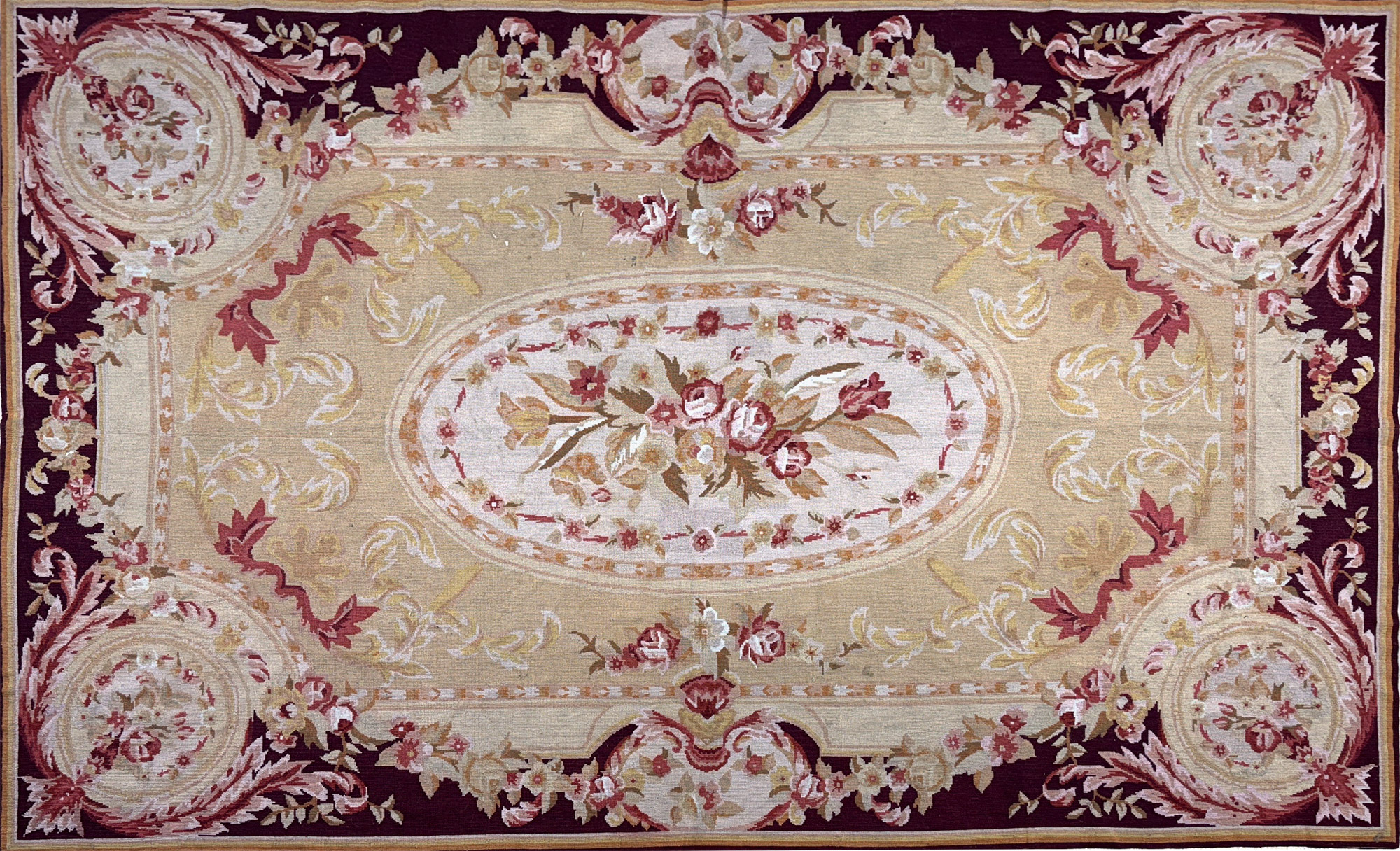  TAPICERIA FRANCESA AUBUSSON DE LANA TEJIDA A MANO.