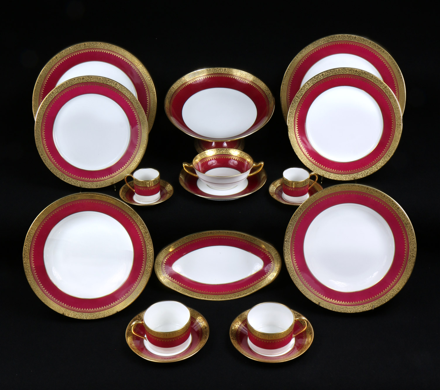  JUEGO DE PORCELANA FRANCESA LIMOGES PARA MESA.