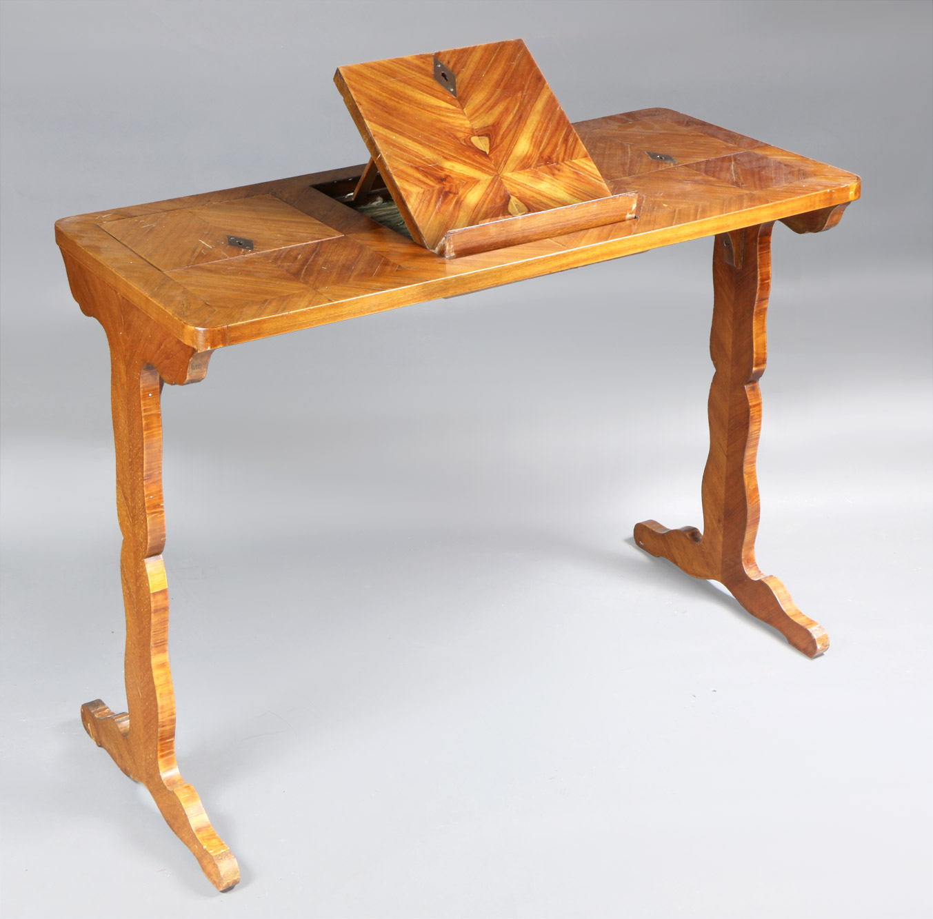  PEQUEÑA MESA FRANCESA PARA LECTURA. 