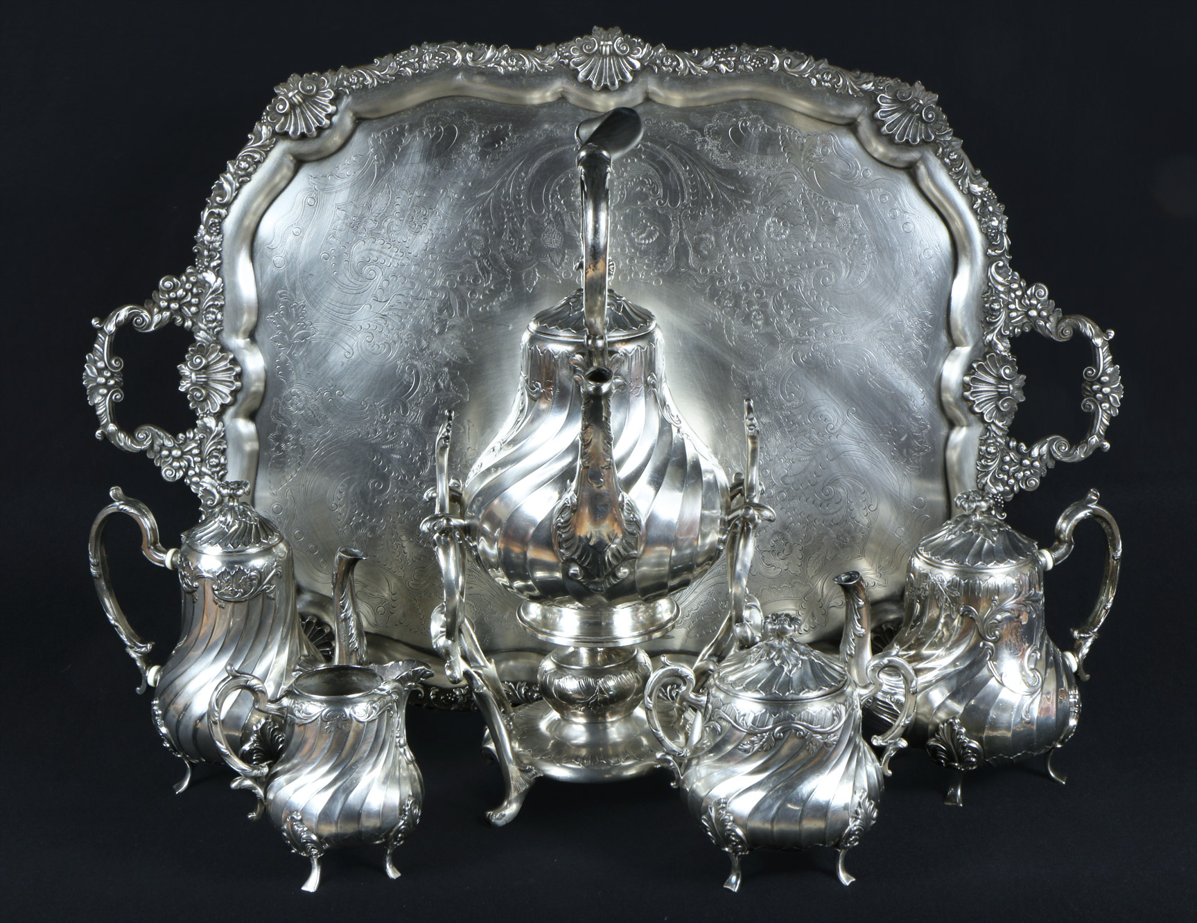  JUEGO DE METAL ALEMAN WMF PARA TE Y CAFE. 