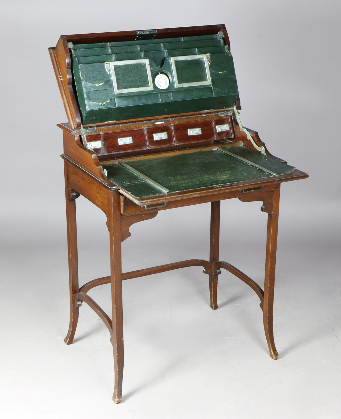  PEQUEÑO ESCRITORIO INGLES DE CAMPAÑA. 