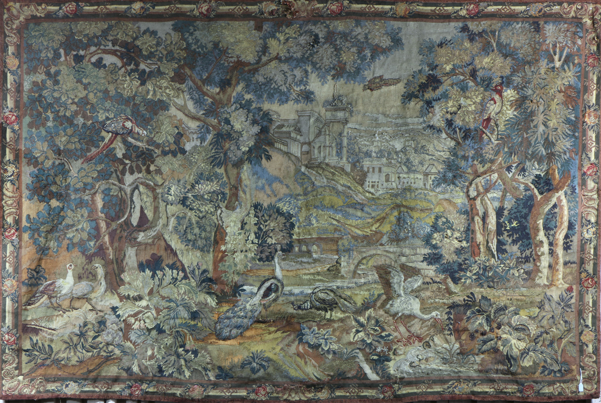 ANTIGUA TAPICERIA FRANCESA DE LANA TEJIDA A MANO. ANTIGUA TAPICERIA FRANCESA DE LANA TEJIDA A MANO.